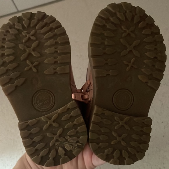 Kitty cat boots size 4 toddler - Picture 3 of 4